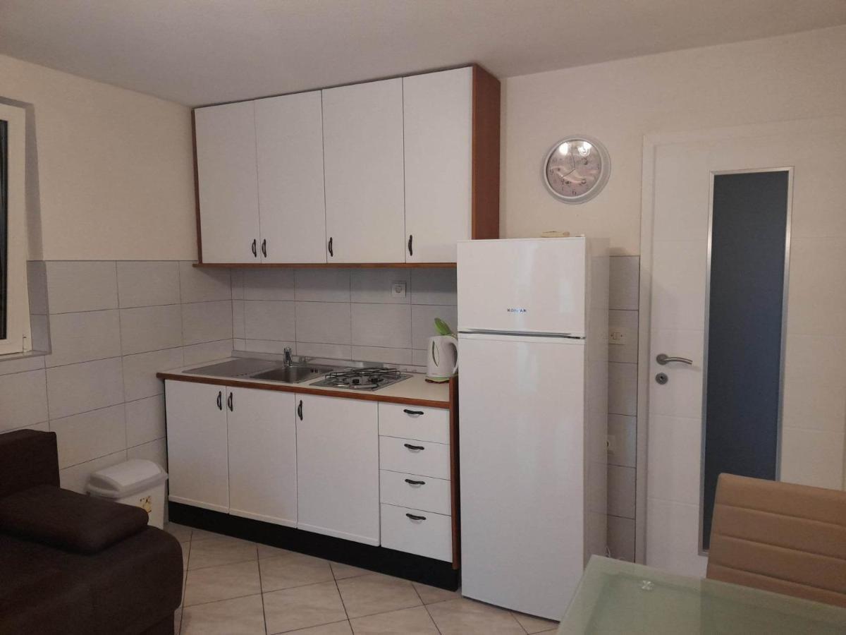 Franko Apartmani Zambratija  Exteriér fotografie