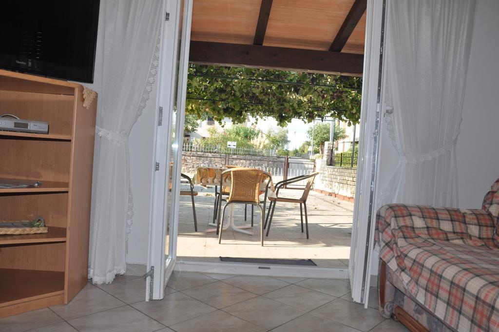 Franko Apartmani Zambratija  Exteriér fotografie