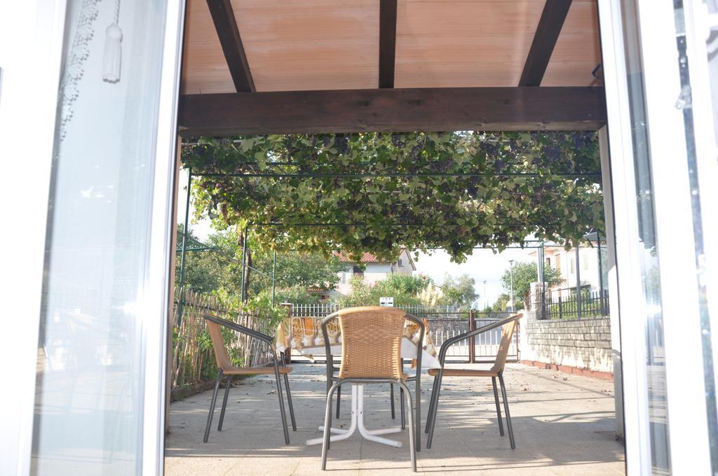 Franko Apartmani Zambratija  Exteriér fotografie