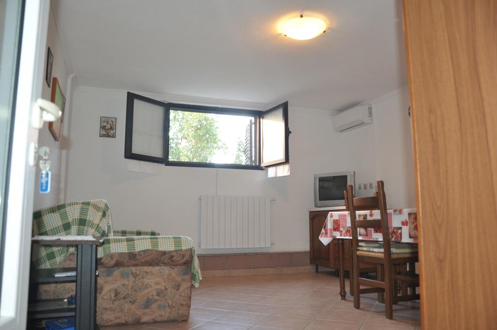 Franko Apartmani Zambratija  Exteriér fotografie