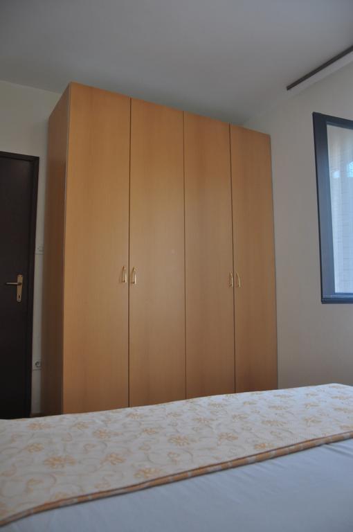 Franko Apartmani Zambratija  Exteriér fotografie