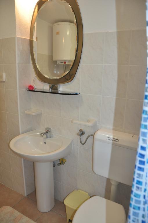 Franko Apartmani Zambratija  Exteriér fotografie